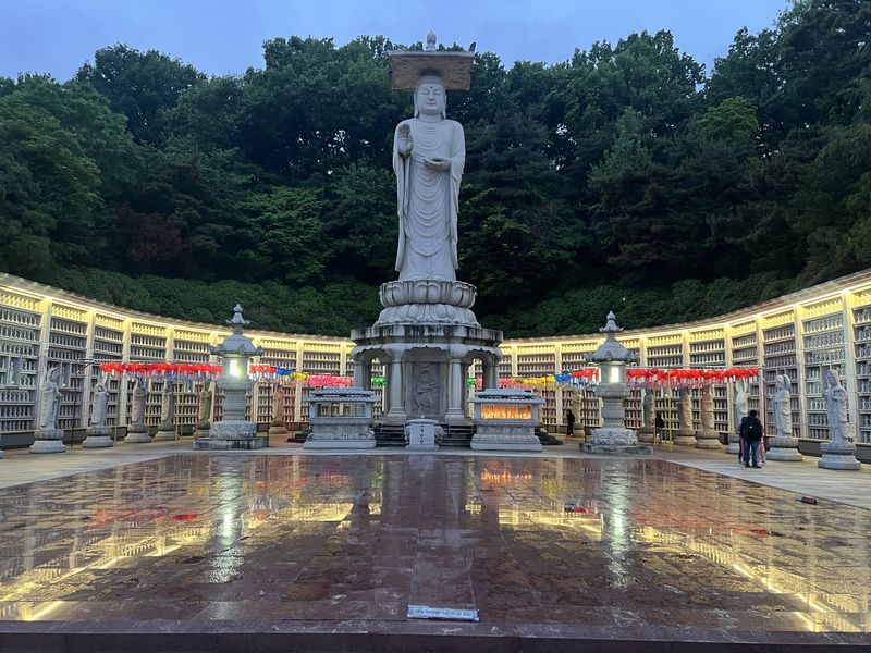 Bongeunsa Temple, Seoul & Busan - ⛩ temple