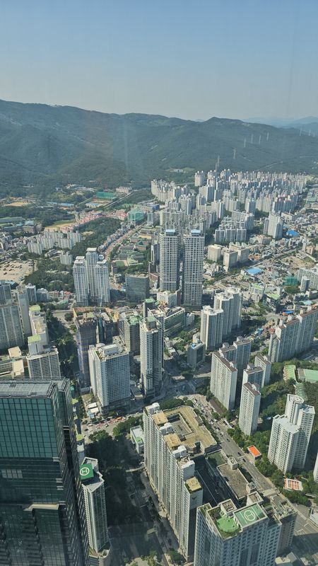 Busan X the Sky, Seoul & Busan - 🏛 landmark