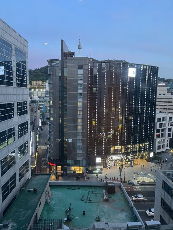 Seogyo-dong, Seoul & Busan - 🏛 landmark